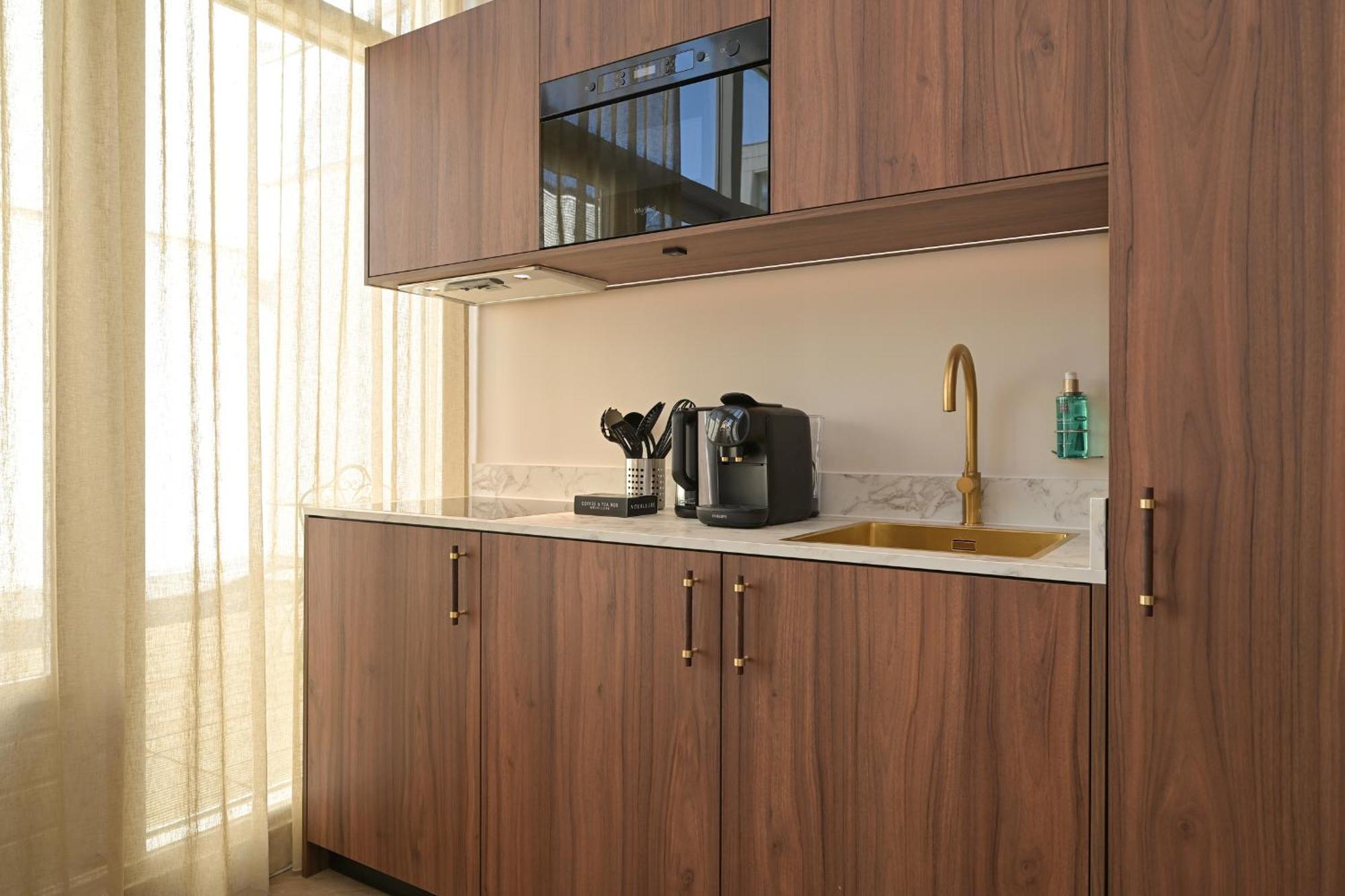 Novallure Downtown - Short Stay Apartments Den Haag Buitenkant foto